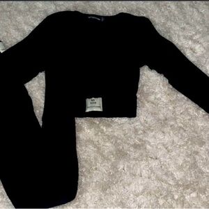 PrettyLittleThing Black Crop Top